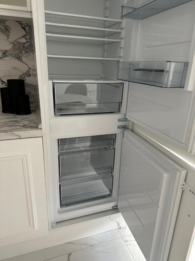 Лукс На Море Luxury Apartment In Downtown With Garage Varna Exterior photo